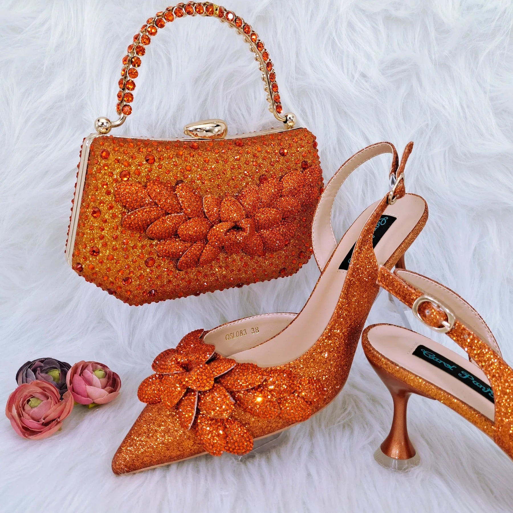 New Nigerian Best Selling Handmade Garland Gag and Shoes Fashionable Elegant Pointed Toe Women's Pumps Crystal Handle Clutch